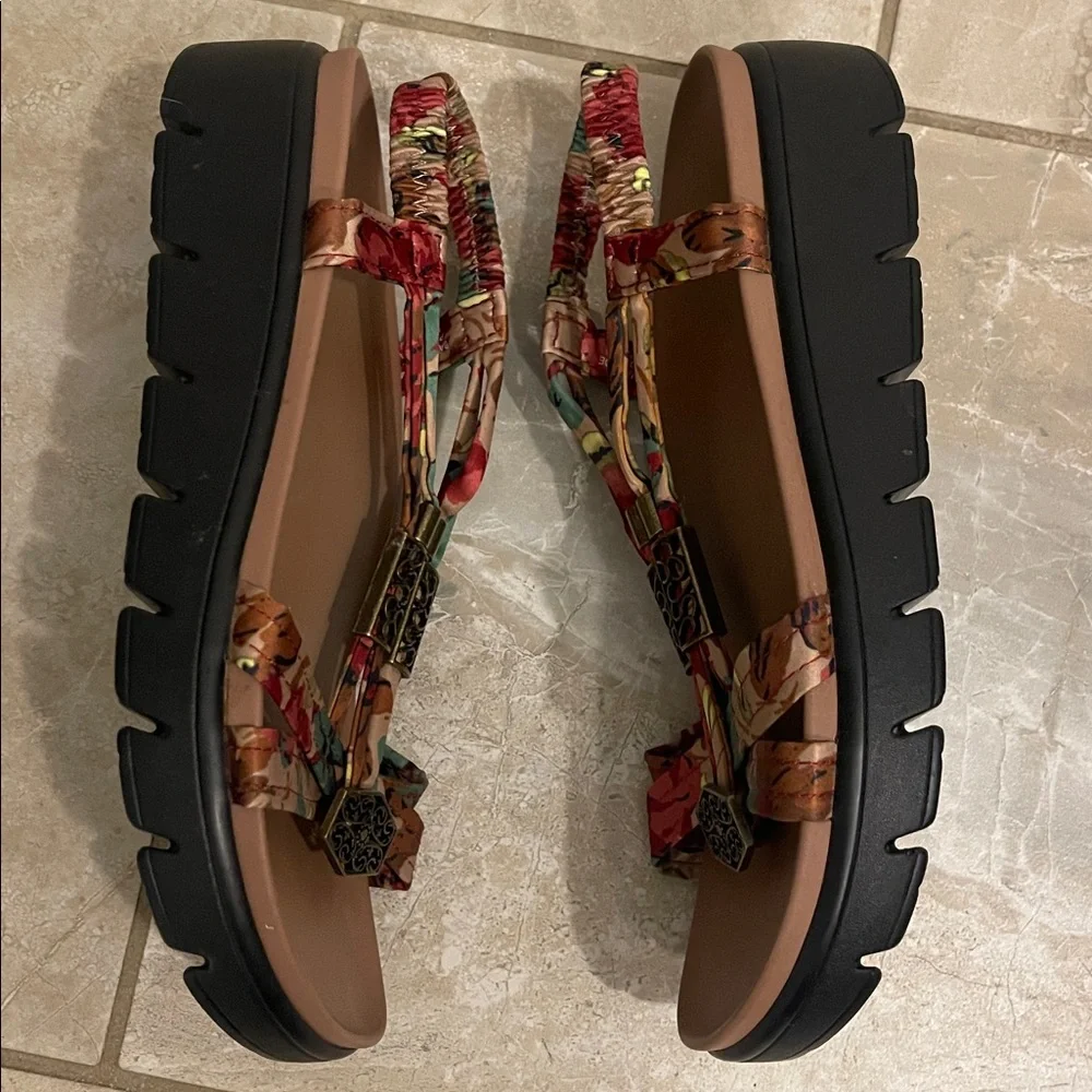 ALEGRIA Roz Get Away Tan Tropical Print Slingback Platform Sandals 37/7-7.5 Boho